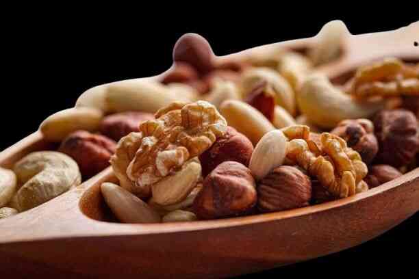 Dry nuts